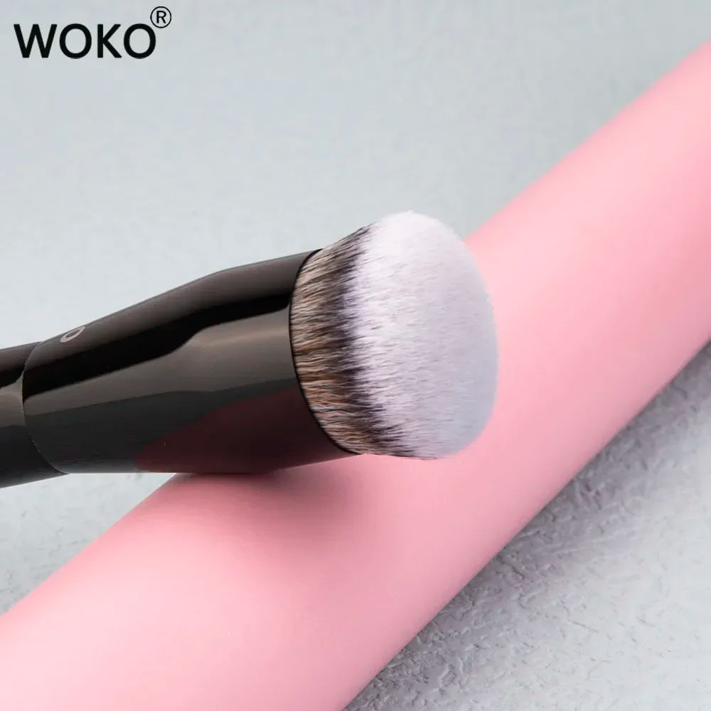 Pro 70 Big Foundation Brush Cream Foundation Makeup Brush Chubby Professional Synthetic Hair Face Contour Foundation Makeup Tool